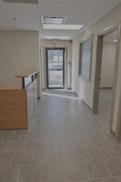 More Photos Of 8800 Venture Av SE, Calgary Warehouse For Sale