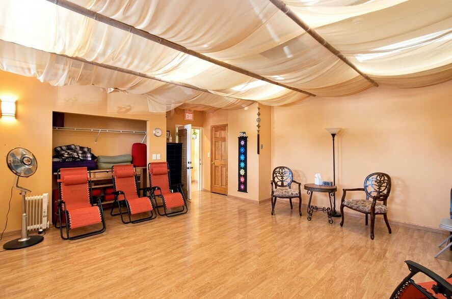 More Photos Of 203-205 Ridgely Ave, Annapolis Medical For Lease