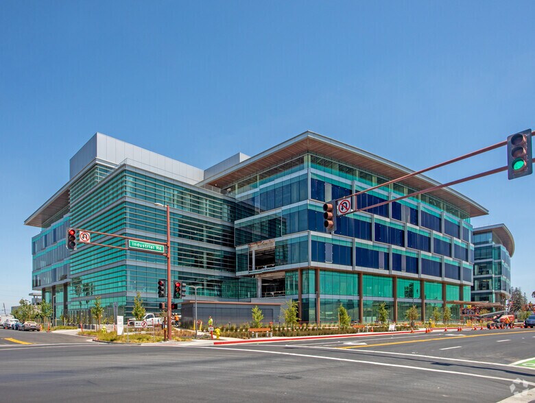 More Photos Of 825 Industrial Rd, San Carlos Office For Lease