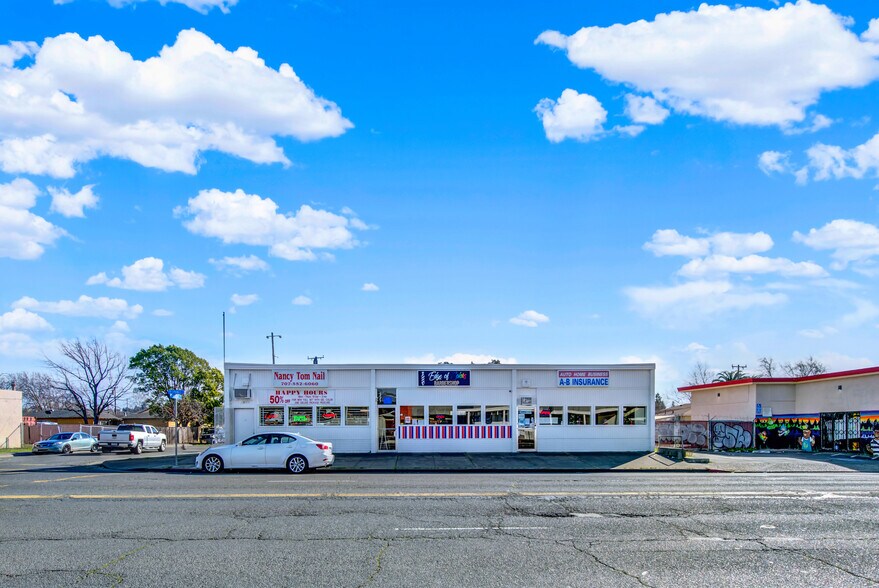 More Photos Of 1727-1731 Springs Rd, Vallejo Freestanding For Sale