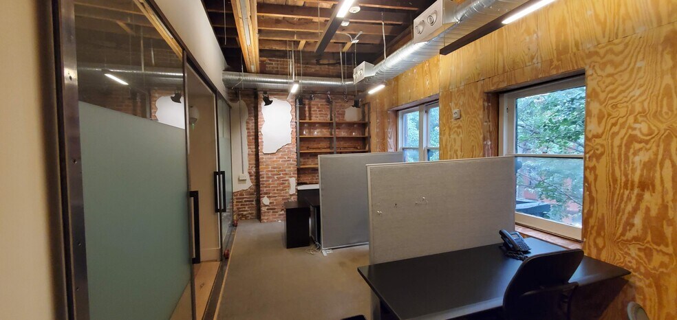 More Photos Of 1777 Church St NW, Washington Office For Lease