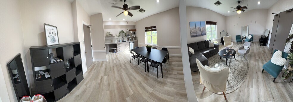 More Photos Of 6909 W Courtyard Dr, Austin Specialty For Lease