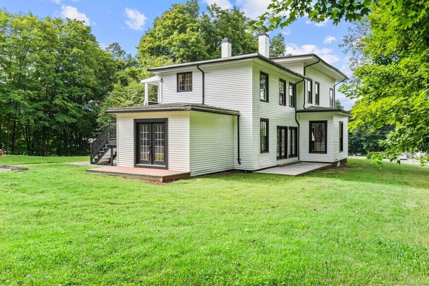 More Photos Of 286 Marlborough St, Portland Storefront Retail Residential For Sale