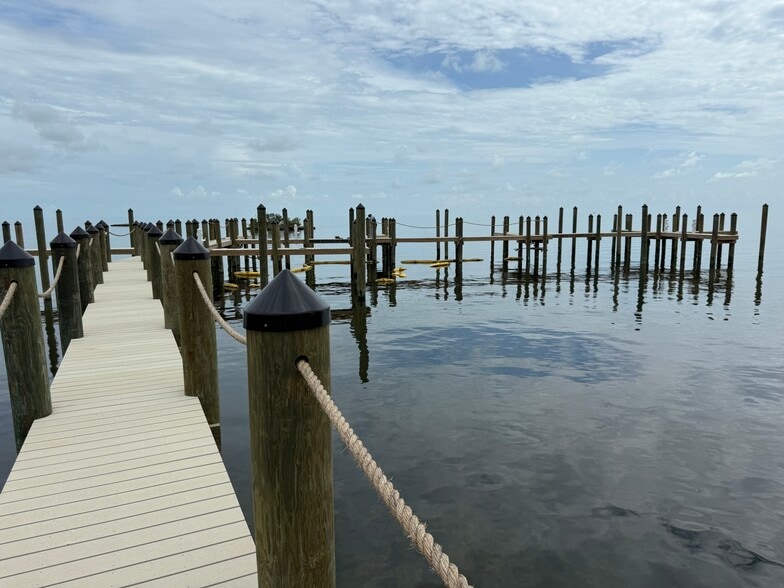 More Photos Of 990 41st St, Marathon Land For Sale