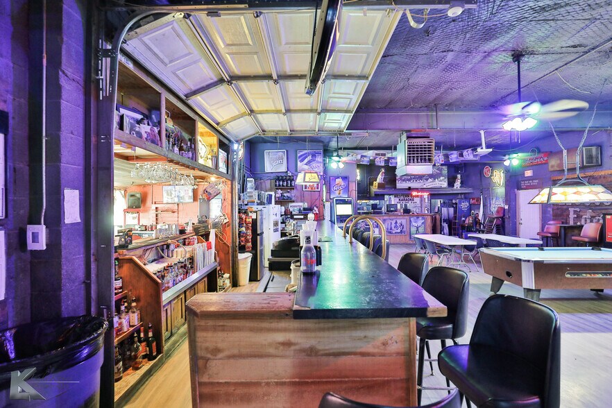 More Photos Of 1841 S Treadaway Blvd, Abilene Industrial For Sale