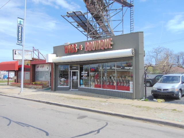 More Photos Of 15390 Gratiot Ave, Detroit Storefront For Lease