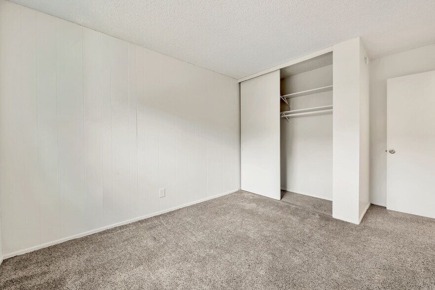 More Photos Of 17014-17062 NE Halsey St, Portland Apartments For Sale
