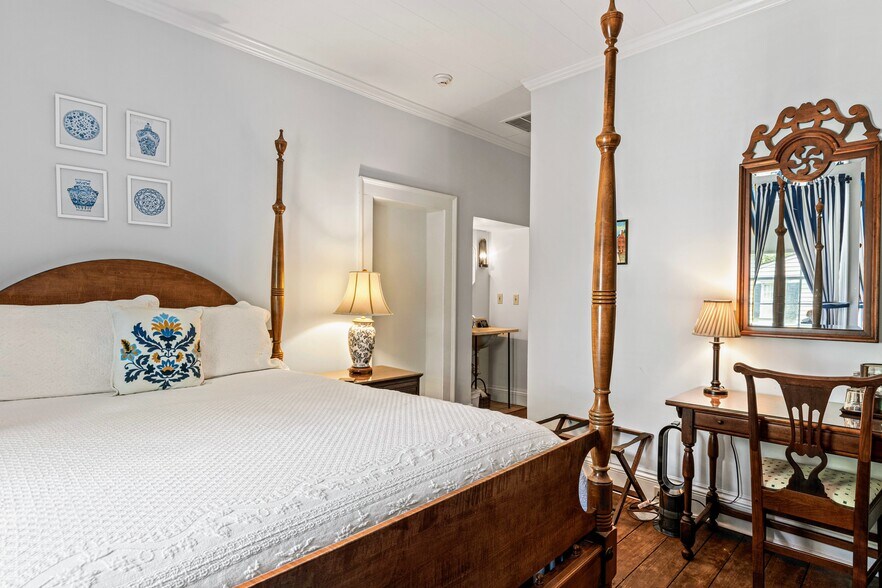More Photos Of 803 S Main St, Winston-Salem Hospitality For Sale