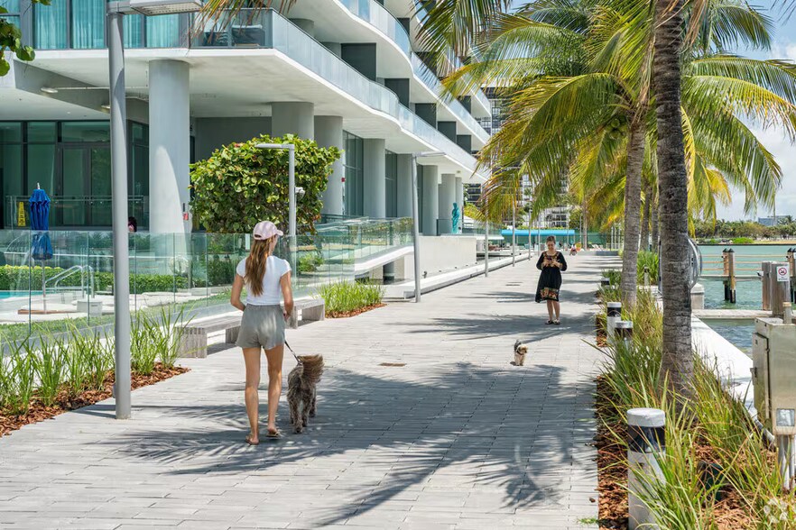 More Photos Of 144 NE 22nd St, Miami Land For Sale