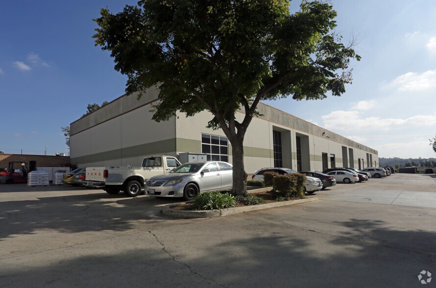 More Photos Of 834 W Cienega Ave, San Dimas Warehouse For Lease