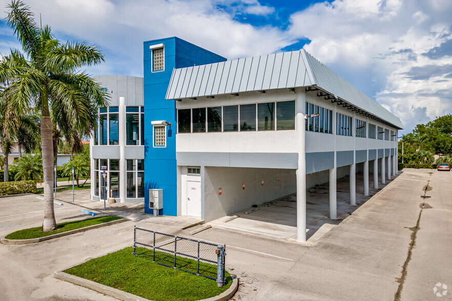 Primary Photo Of 777 SE 20th St, Fort Lauderdale Loft Creative Space For Lease