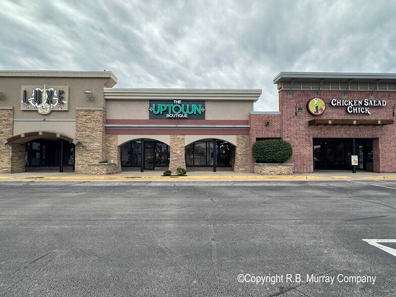 More Photos Of 1324-1326 E. Battlefield, Springfield General Retail For Lease