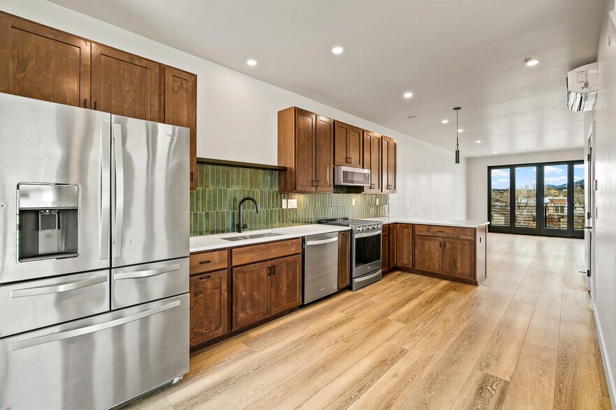 More Photos Of 421 Chestnut St, Buena Vista Apartments For Sale