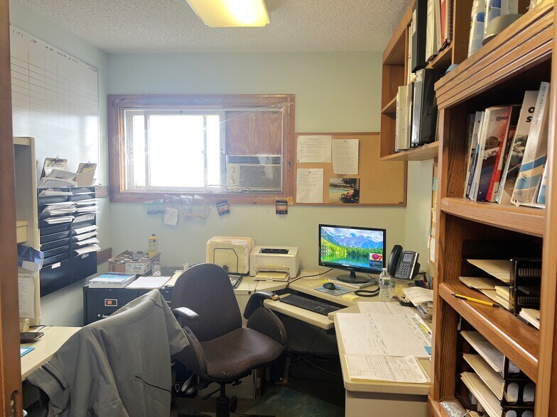 More Photos Of 5401 Birchdale Rd, Brainerd General Retail For Sale