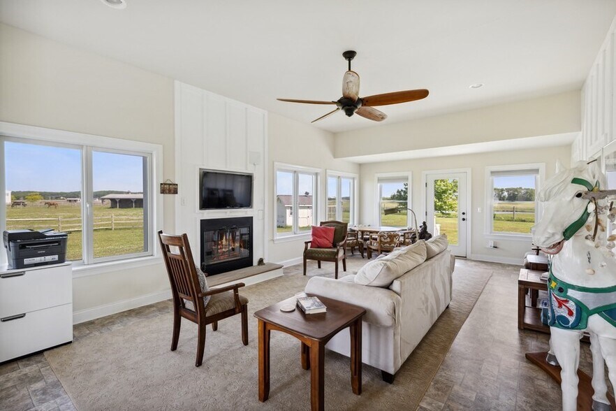 More Photos Of 1200 Cross River Dr, Riverhead Horse Stables For Sale