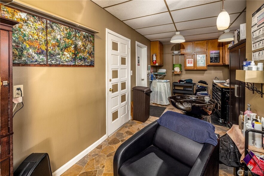 More Photos Of 2011 Madison St, Everett Storefront Retail Residential For Sale