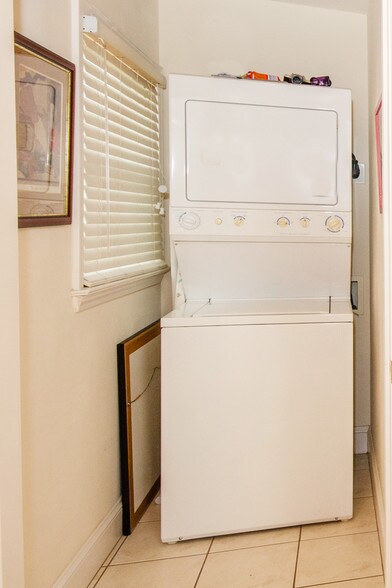 More Photos Of 892 Edelweiss Strasse, Helen Hotel For Sale