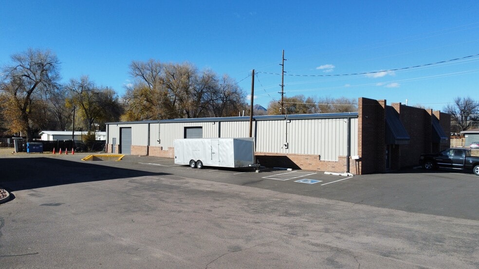 More Photos Of 3404 N Cascade Ave, Colorado Springs Distribution For Lease