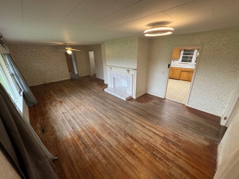More Photos Of 1616 E Park Ave, Valdosta Multifamily For Sale