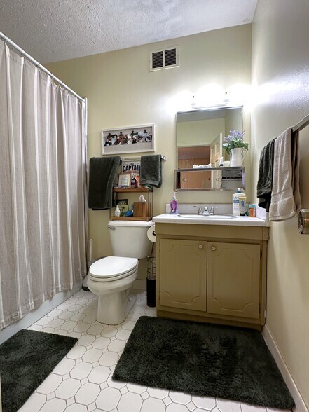 More Photos Of 350 S Pope St, Athens Multifamily For Sale