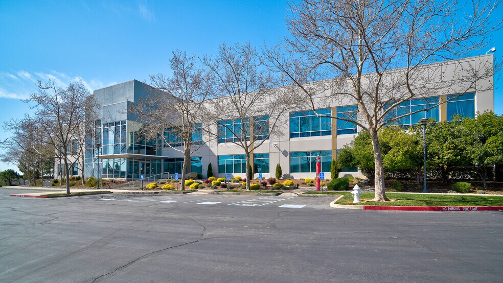 More Photos Of 4207 Town Center Blvd, El Dorado Hills Office For Lease