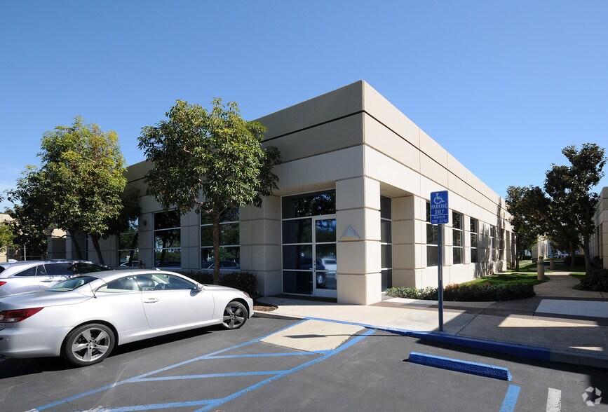 More Photos Of 16261 Laguna Canyon Rd, Irvine Office For Lease