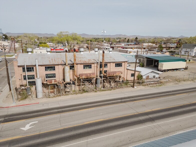 More Photos Of 755 W Silver St, Elko Contractor Storage Yard For Lease