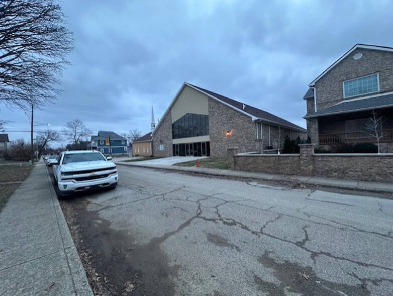 Primary Photo Of 1831 Bellefontaine St, Indianapolis Religious Facility For Sale