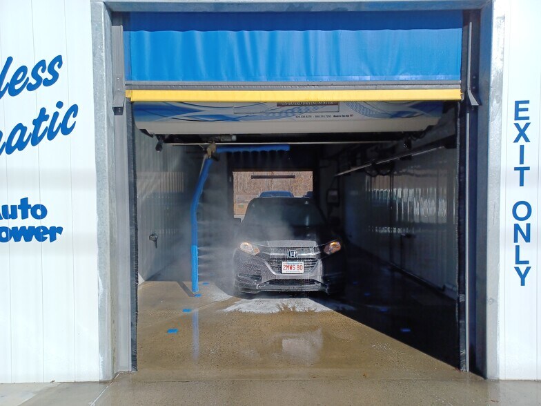 More Photos Of 688 John Fitch Hwy, Fitchburg Carwash For Sale
