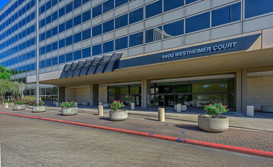 More Photos Of 5400 Westheimer Ct, Houston Office For Sale
