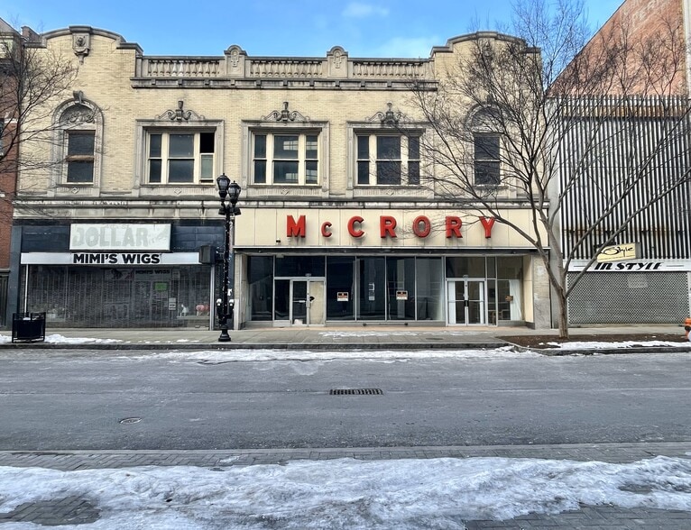 Primary Photo Of 544-546 S 4th St, Louisville Storefront For Sale