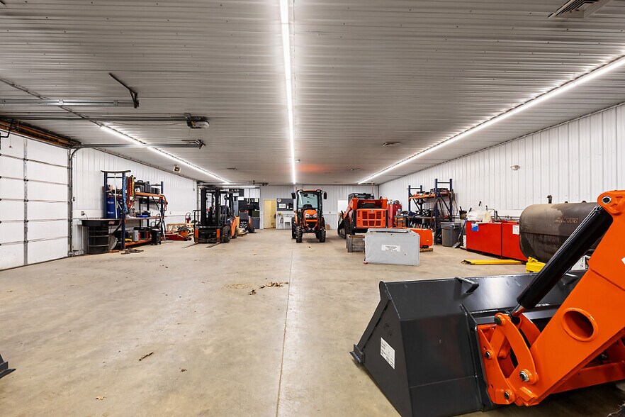 More Photos Of 350 Upper Main St, Fairfield Industrial For Sale