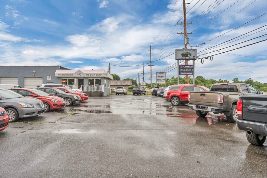 More Photos Of 1333 Delsea Dr, Deptford Auto Dealership For Sale