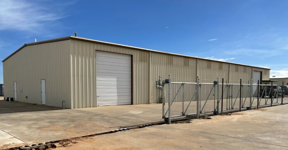 More Photos Of 11607 Highway 87, Lubbock Warehouse For Sale