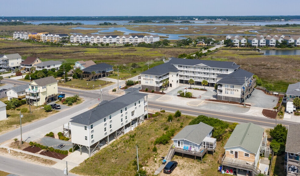 More Photos Of 1502 N New River Dr, Surf City Hotel For Sale