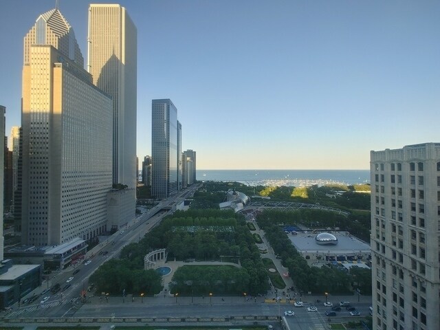 More Photos Of 50 E Washington St, Chicago Office For Sale