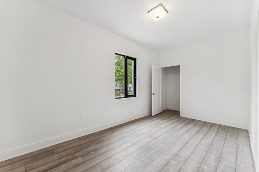 More Photos Of 1001 Rhode Island Ave NE, Washington Apartments For Sale