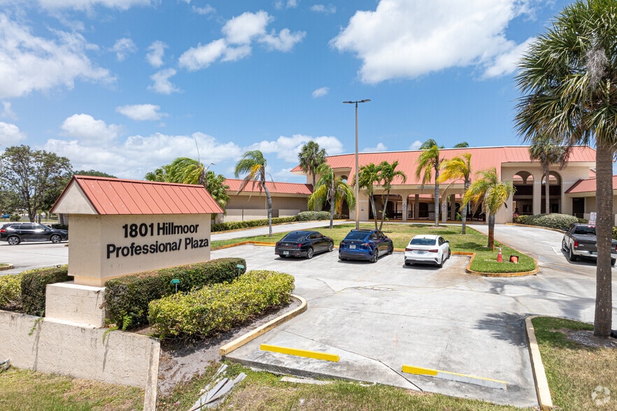 Primary Photo Of 1801 SE Hillmoor Dr, Port Saint Lucie Medical For Lease