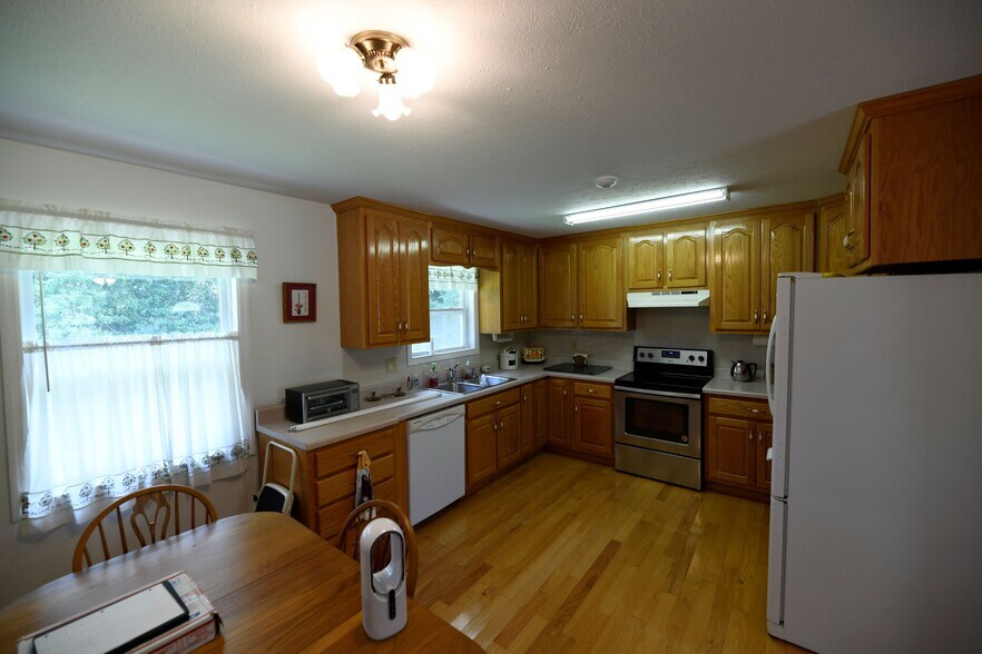 More Photos Of 3226 Cathedral Caverns Rd, Grant Apartments For Sale