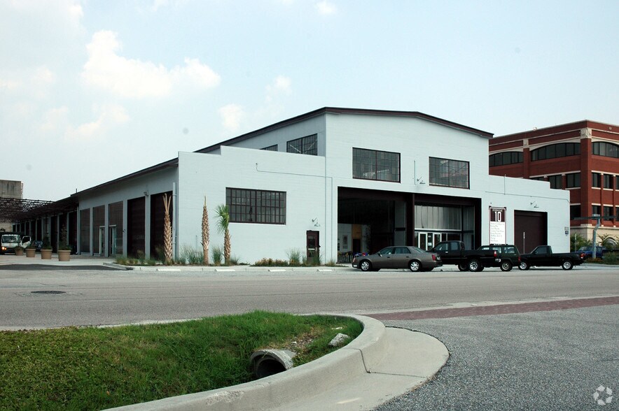 More Photos Of 2120 Noisette Blvd, North Charleston Office For Lease