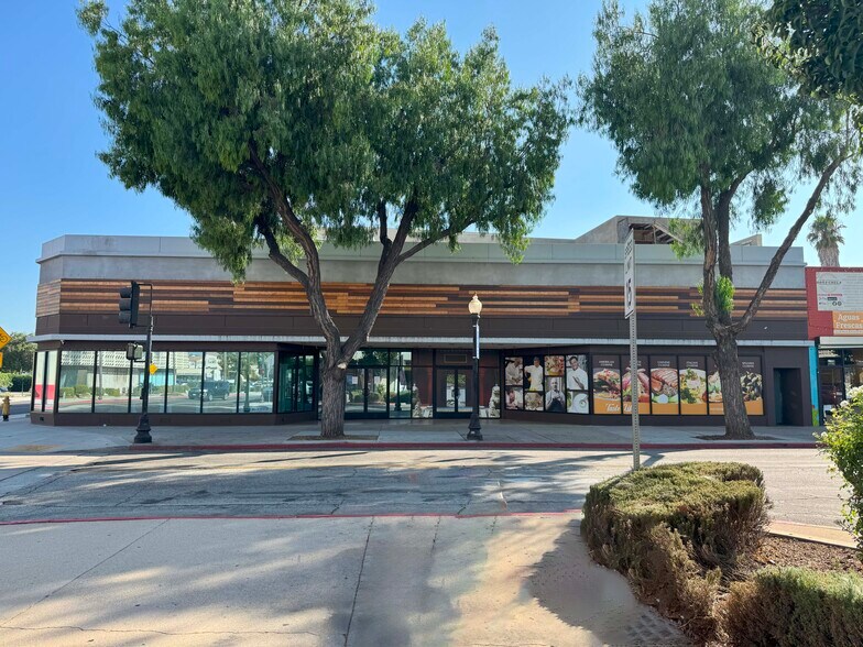 More Photos Of 10962 Main St, El Monte Office For Sale