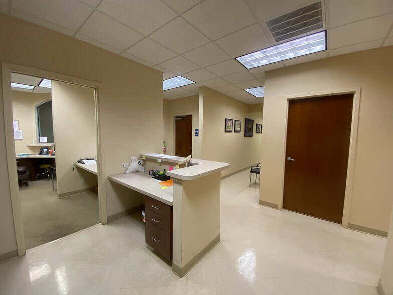 More Photos Of 725 N Ashley Ridge Loop, Shreveport Medical For Lease