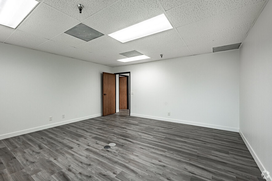 More Photos Of 5236 Faraday Ct, Chino Warehouse For Lease