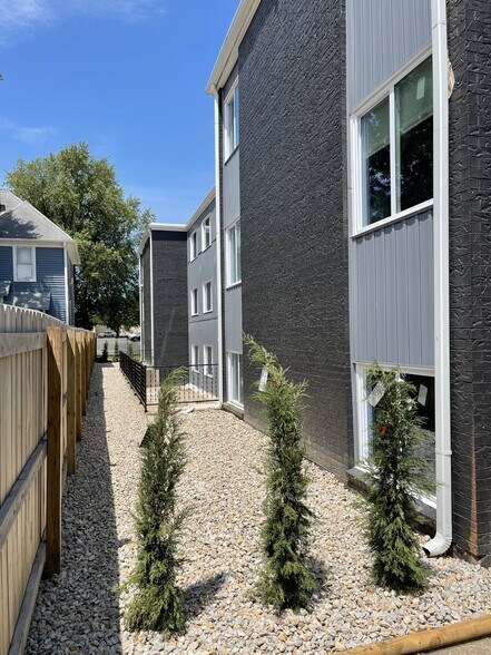 More Photos Of 1306 SW Harrison St, Topeka Apartments For Sale