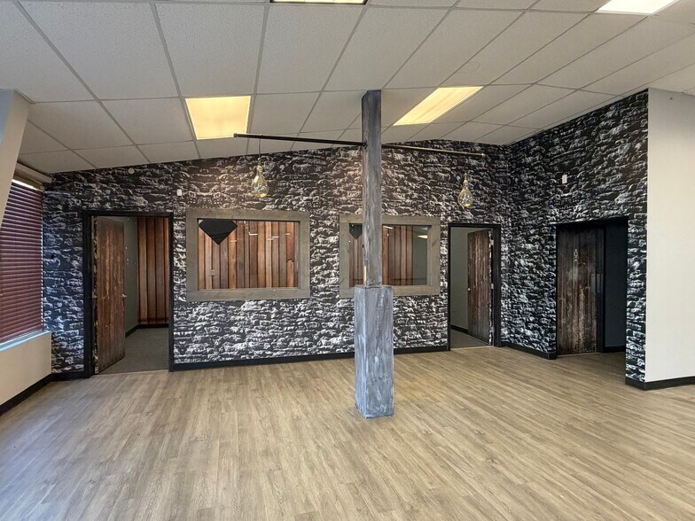 More Photos Of 139 New Hope Rd, Lawrenceville Warehouse For Sale