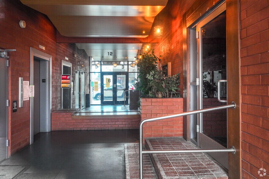 More Photos Of 440 Grand Ave, Oakland Office For Lease