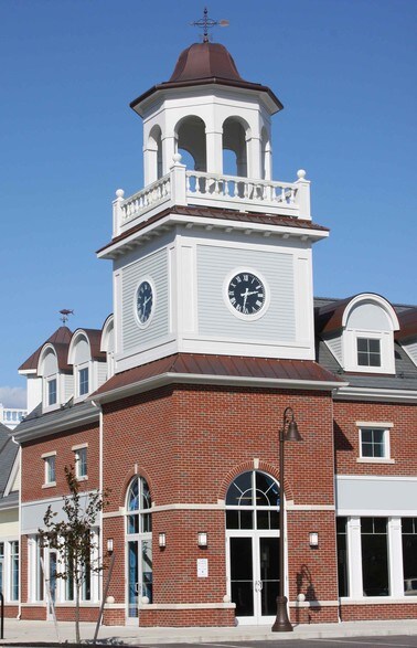 More Photos Of 132 Chief Justice Cushing Hwy, Cohasset Coworking Space