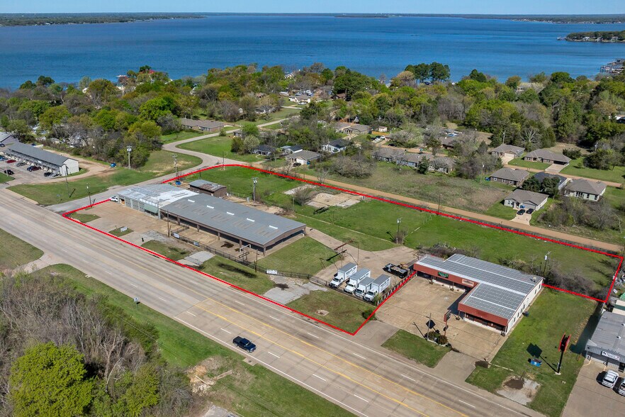 More Photos Of 2824 W Main St, Gun Barrel City General Retail For Lease