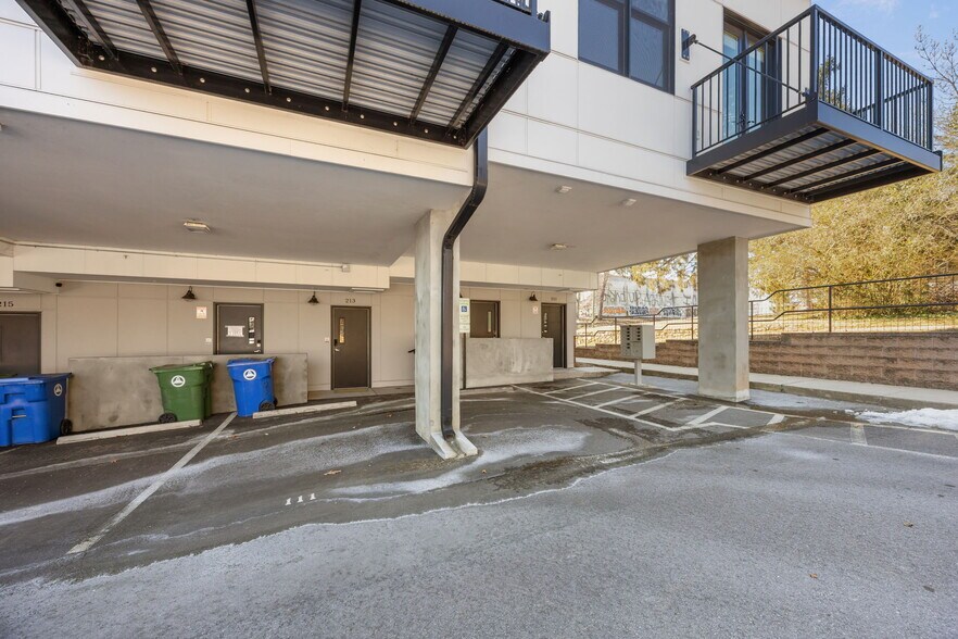 More Photos Of 315 Haywood Rd, Asheville Storefront Retail Residential For Sale