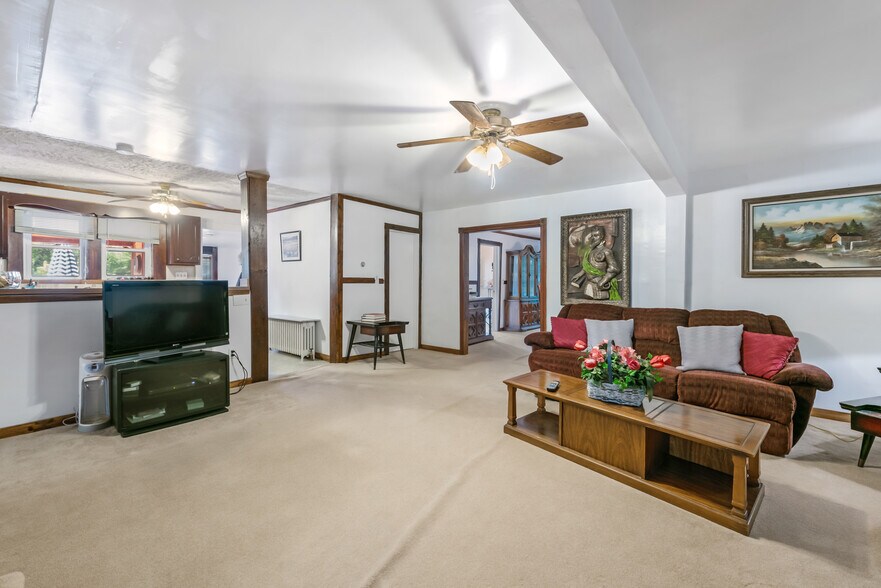 More Photos Of 9494 Riverton Rd, Bangor Restaurant For Sale